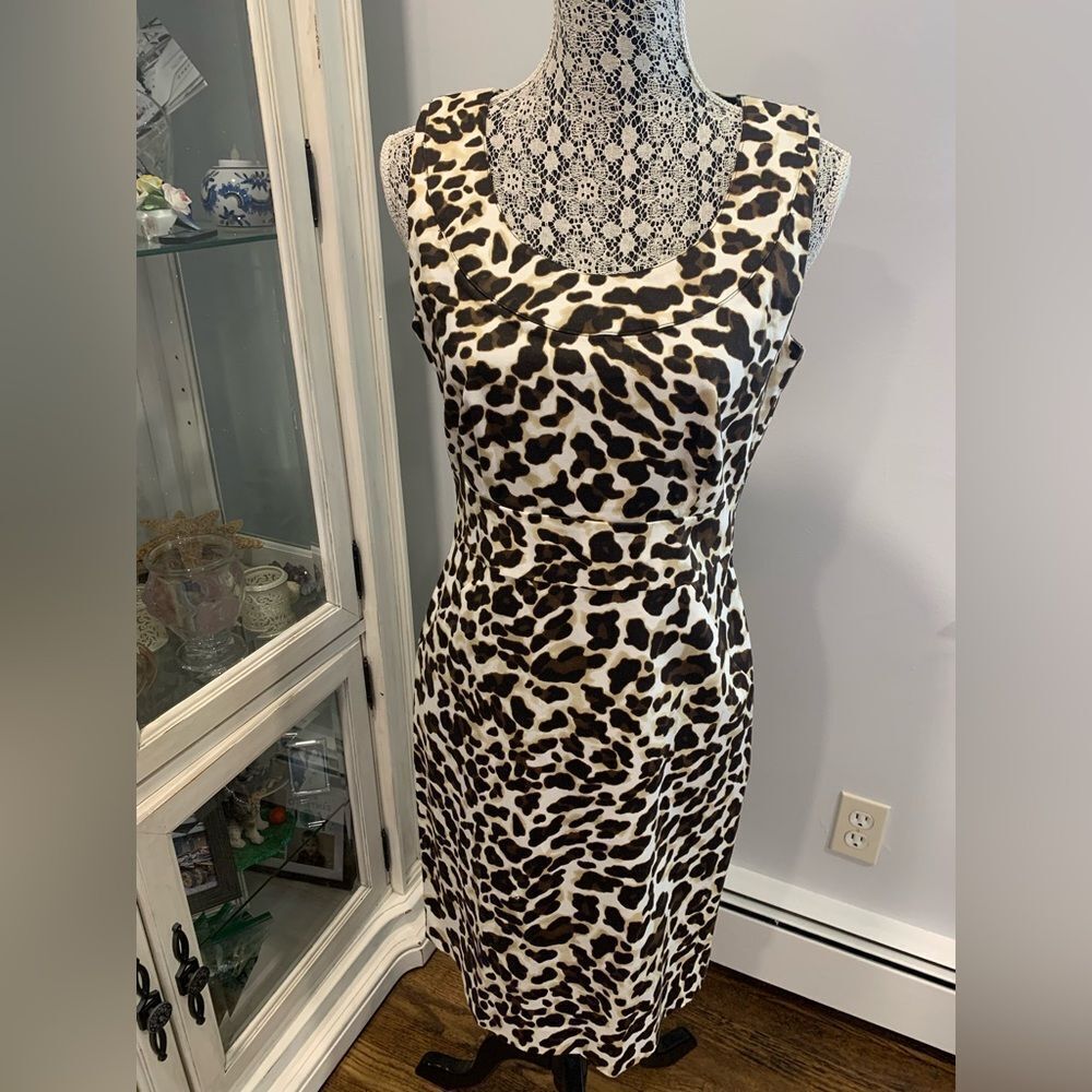 Jones New York Brown and White Sheath Midi Dress